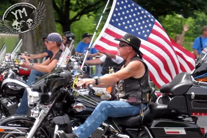 Rolling Thunder Motorcycle Rally Riders