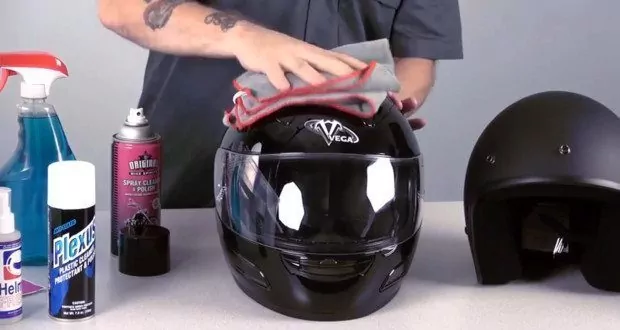 How to Clean a Motorcycle Helmet