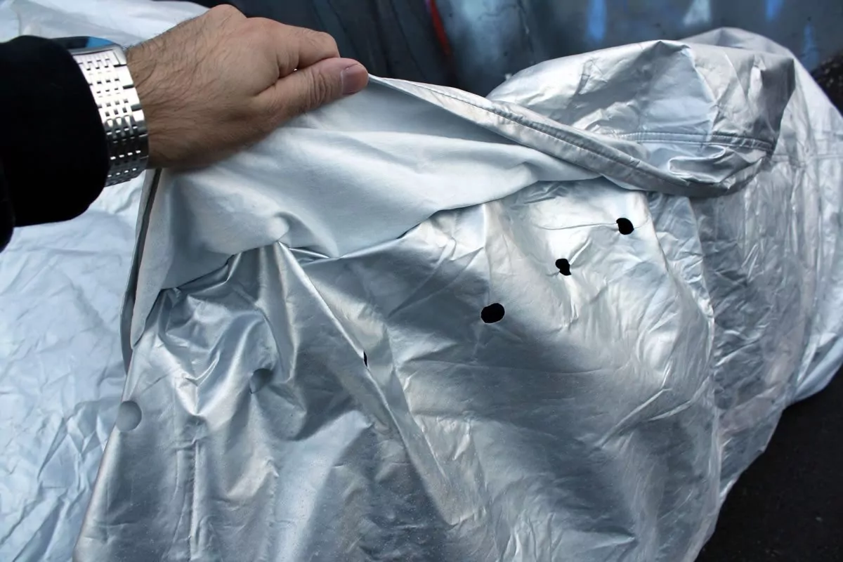 CarCovers Motorcycle Cover Review - Mirror Flap Ventilation