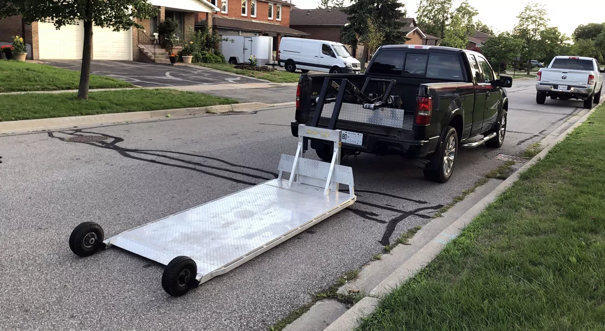 Get a motorcycle towed in Toronto