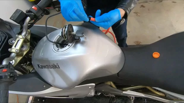 How to Siphon a Motorcycle Gas Tank