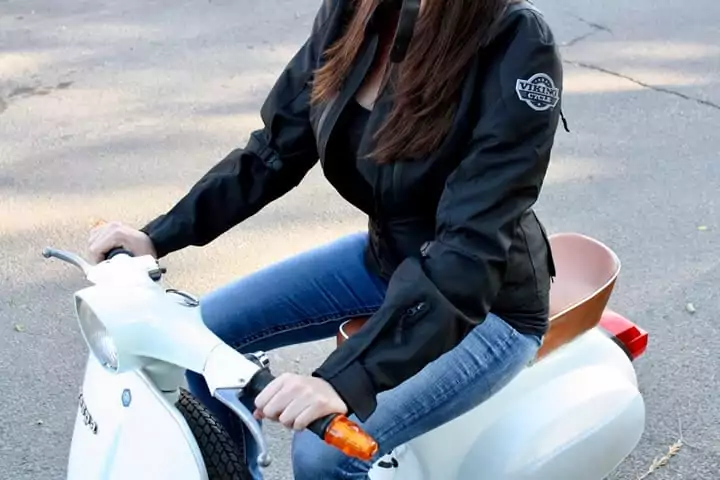 Ladies Motorcycle Jacket Review - Side