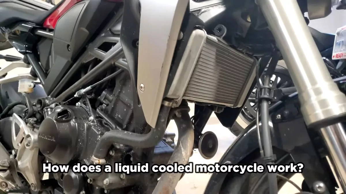 Liquid Cooled vs Air Cooled Motorcycles - how does a liquid cooled motorcycle work