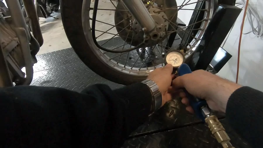 honda cl350 cafe racer tire pressure check and inflation